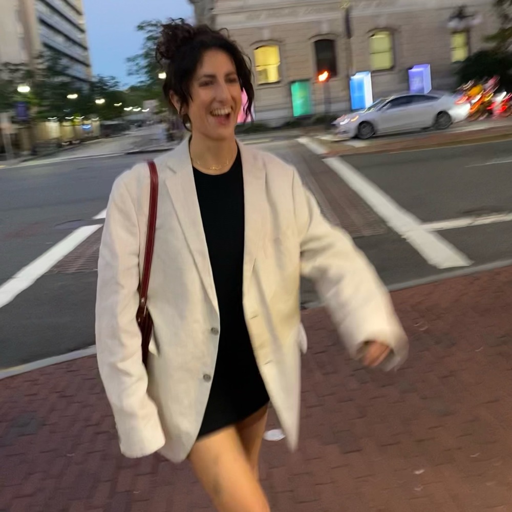 Meet your Posher, Hannah